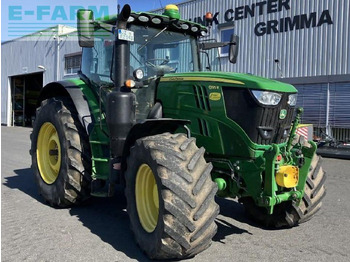 טרקטור חקלאי JOHN DEERE