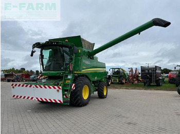 מקצרת קומבינה JOHN DEERE T560