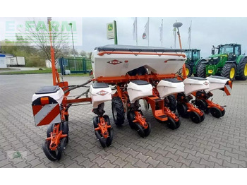 מכונת זריעה מדויקת KUHN