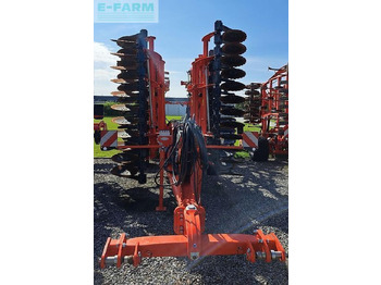 מקדחת זריעה משולבת Kuhn performer 6000: תמונה 2 מקדחת זריעה משולבת Kuhn performer 6000: תמונה 2