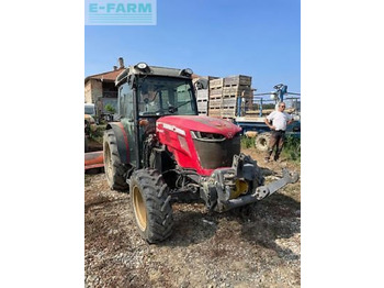 טרקטור חקלאי Massey Ferguson 3710 f: תמונה 2