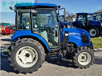טרקטור חקלאי NEW HOLLAND Boomer