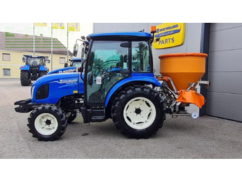 טרקטור חקלאי NEW HOLLAND Boomer