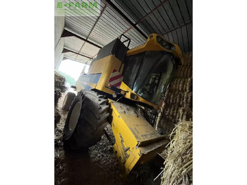 מקצרת קומבינה NEW HOLLAND CSX7000
