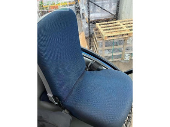 טרקטור חקלאי New Holland t7.210: תמונה 4