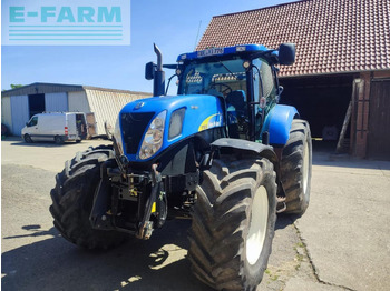 טרקטור חקלאי NEW HOLLAND T7000