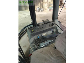 טרקטור חקלאי Valtra 8050 hitech HiTech: תמונה 3 טרקטור חקלאי Valtra 8050 hitech HiTech: תמונה 3