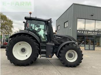טרקטור חקלאי VALTRA