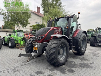 טרקטור חקלאי VALTRA T234