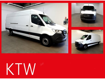 כלי רכב מסחרי עם לוח MERCEDES-BENZ Sprinter 317