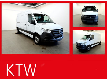 כלי רכב מסחרי עם לוח MERCEDES-BENZ eSprinter 312