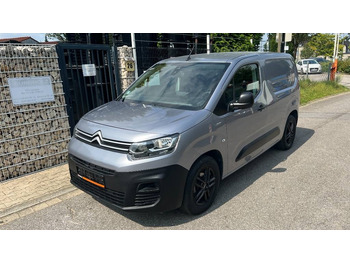 כלי רכב מסחרי עם תיבה CITROËN Berlingo