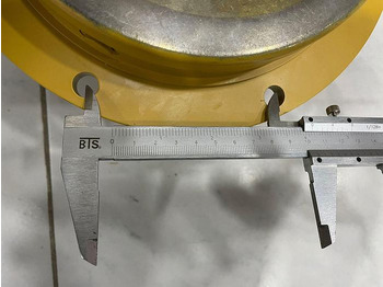 רולר Bomag Fahrmotor (Poclain) 05816293: תמונה 4