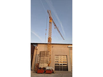 מנוף הקמה עצמית LIEBHERR