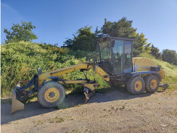 מפלסת NEW HOLLAND