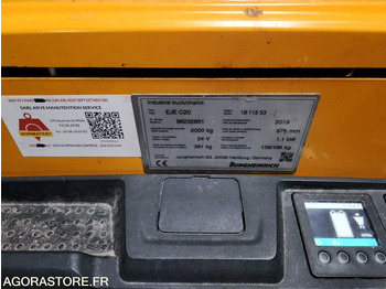 משאית משטחים