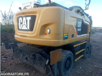 מחפר CATERPILLAR M318