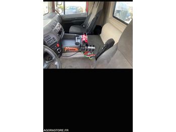 משאית PORTEUR  DAF 8X4 BIBENNE GRUE: תמונה 4