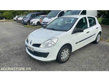 מכונית RENAULT