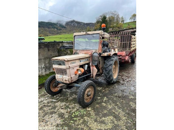 טרקטור חקלאי