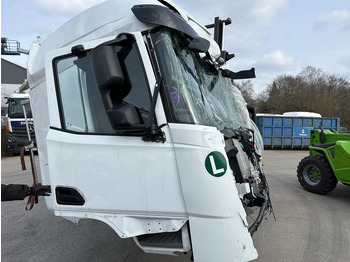 תא ופנים הרכב DAF