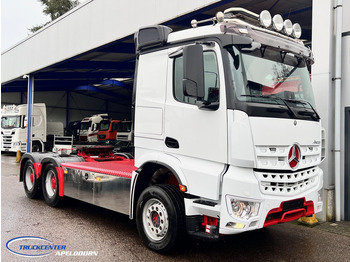 יחידת טרקטור MERCEDES-BENZ Arocs 3351