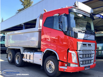 מזהיר VOLVO FH 540