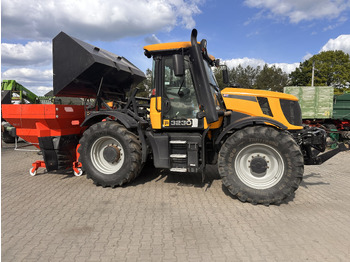 טרקטור חקלאי JCB