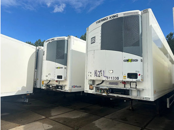 סמיטריילר עם קירור GRAY & ADAMS