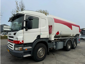 משאית מכל SCANIA P 400