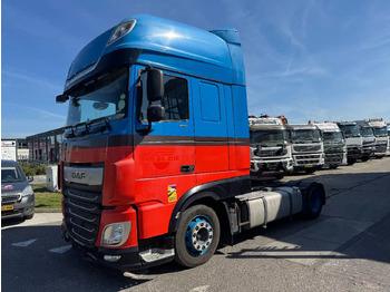 יחידת טרקטור DAF XF 450
