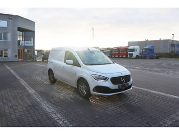 כלי רכב מסחרי עם תיבה MERCEDES-BENZ Citan