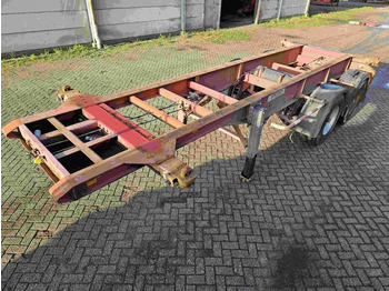 סמיטריילר מוביל מכולות/ החלפת גוף