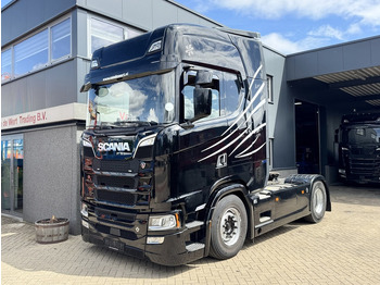 יחידת טרקטור SCANIA S 520