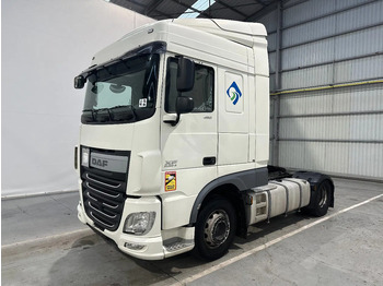 יחידת טרקטור DAF XF 106 460