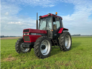 טרקטור חקלאי CASE IH XL