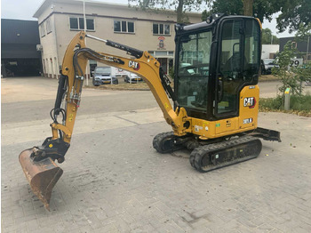 מיני מחפר CATERPILLAR 301.6
