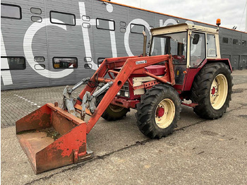 טרקטור חקלאי INTERNATIONAL