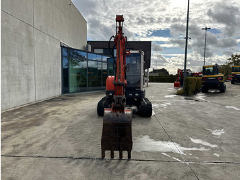 מחפר KUBOTA - 2005 - U45 - 3 - MIDI EXCAVATOR: תמונה 2 מחפר KUBOTA - 2005 - U45 - 3 - MIDI EXCAVATOR: תמונה 2