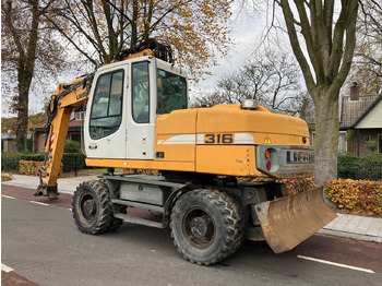 מחפר גלגלים LIEBHERR - 2008 - A316 LITRONIC - WHEELED EXCAVATOR: תמונה 3