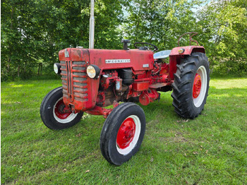 טרקטור חקלאי McCORMICK