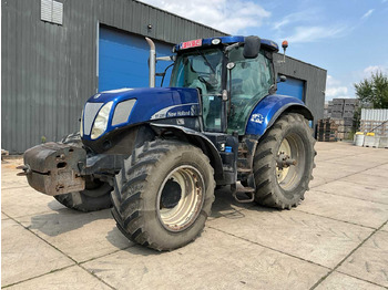 טרקטור חקלאי NEW HOLLAND T7.235