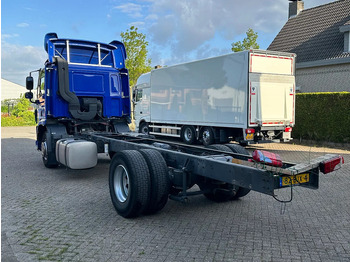 משאית עם שלדת תא DAF CF 250 CF250. EURO6.: תמונה 3