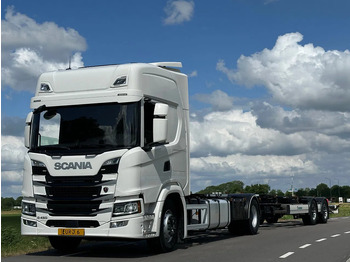 משאית עם שלדת תא SCANIA G 450