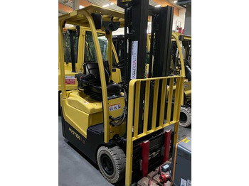 מלגזה חשמלית HYSTER