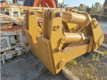 מרטש CATERPILLAR