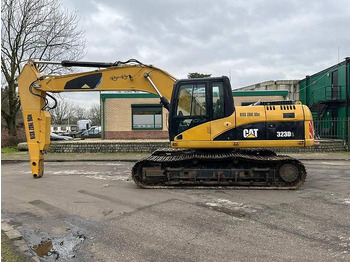 מחפר CATERPILLAR 323DL
