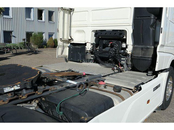 יחידת טרקטור DAF XF 460 4x2, SSC, Hydr., Standklima, Standheizung: תמונה 4 יחידת טרקטור DAF XF 460 4x2, SSC, Hydr., Standklima, Standheizung: תמונה 4