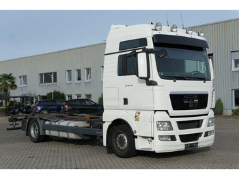 משאית עם שלדת תא MAN 18.440 TGX 4x2, XXL, BDF, Standklima,Schlafliege: תמונה 4