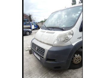 כלי רכב מסחרי במיטה שטוחה FIAT Ducato